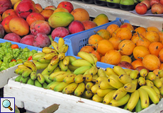Bananen und anderes Obst