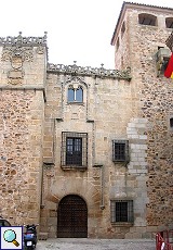 Palacio de los Golfines de Abajo in Cáceres