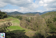 Hügelige Landschaft im Naturschutzpark Vulkane der Garrotxa
