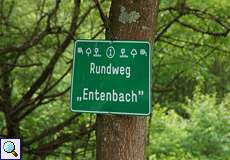 Am Entenbach gibt es einen kurzen Rundweg