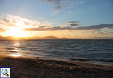 Abendstimmung an der Lefkími-Bucht