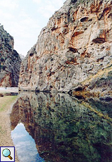 Tümpel im Torrent de Pareis Tümpel im Torrent de Pareis