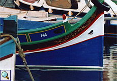Maltesisches Fischerboot mit Osiris-Auge