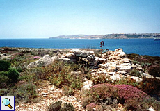 Blick über Cominotto, im Hintergrund ist Gozo zu sehen