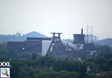 Fernsicht: UNESCO-Welterbe Zollverein in Essen