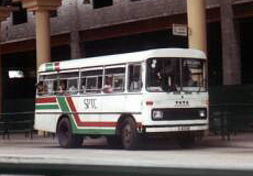 &Ouml;ffentlicher Bus auf Mah&eacute;