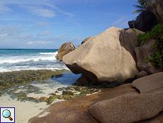 Felsen im Süden der Grand Anse