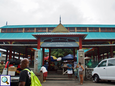 Eingang des Sir Selwyn Selwyn Clarke Market in Victoria