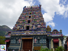 Der farbenfrohe Arul Mihu Navasakthi Vinyagar Hindu-Tempel in Victoria