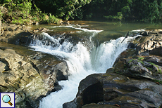 Kleiner Wasserfall am Kukule-Fluss