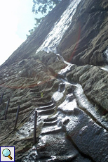 Originalstufen oberhalb der Löwenterrasse am Sigiriya-Felsen