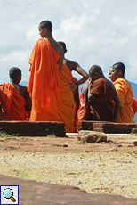Junge buddhistische Mönche