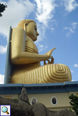 Der goldene Buddha von Dambulla