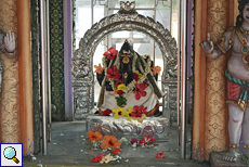 Schrein und Statue von Ganesha, einer Form des Göttlichen